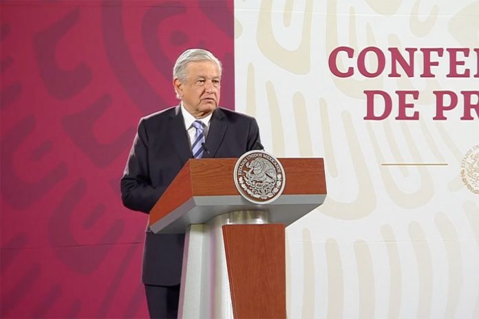López Obrador pide evitar fiestas.