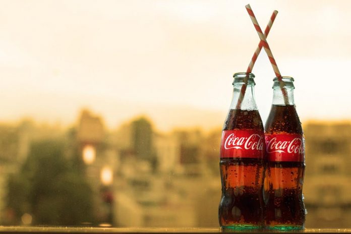 Gente detrás del dinero.